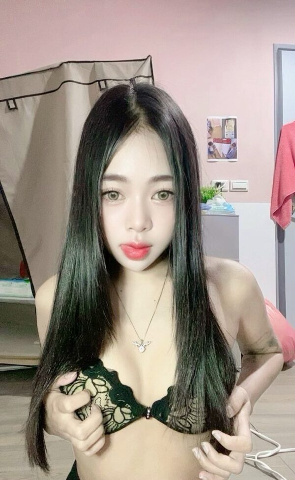 🇹🇭玲玲❤️ (套房)
❤️158/43/真C奶/21歲❤️：圖片 3
